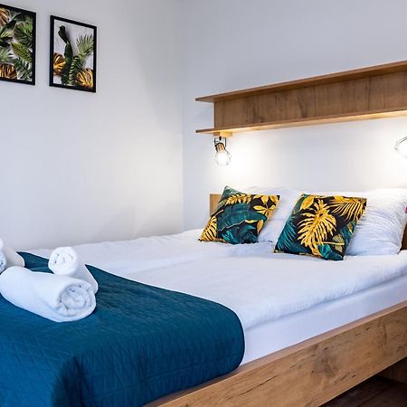 Mieroszow Rajska Polana Domki Premium ,Na Odludziu Z Prywatna Balia Z Jacuzzi I Sauna ,Cisza,Rowery Elektryczne,Gory,Astroprzygoda,- Adrspach, Skalne Miasto, Zamek Ksiaz,Andrzejowka,Karpacz, Sniezka,Janskie Laznie,Pec מראה חיצוני תמונה