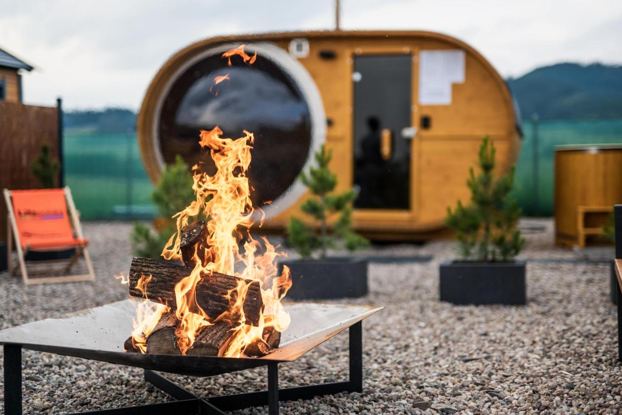 Mieroszow Rajska Polana Domki Premium ,Na Odludziu Z Prywatna Balia Z Jacuzzi I Sauna ,Cisza,Rowery Elektryczne,Gory,Astroprzygoda,- Adrspach, Skalne Miasto, Zamek Ksiaz,Andrzejowka,Karpacz, Sniezka,Janskie Laznie,Pec מראה חיצוני תמונה